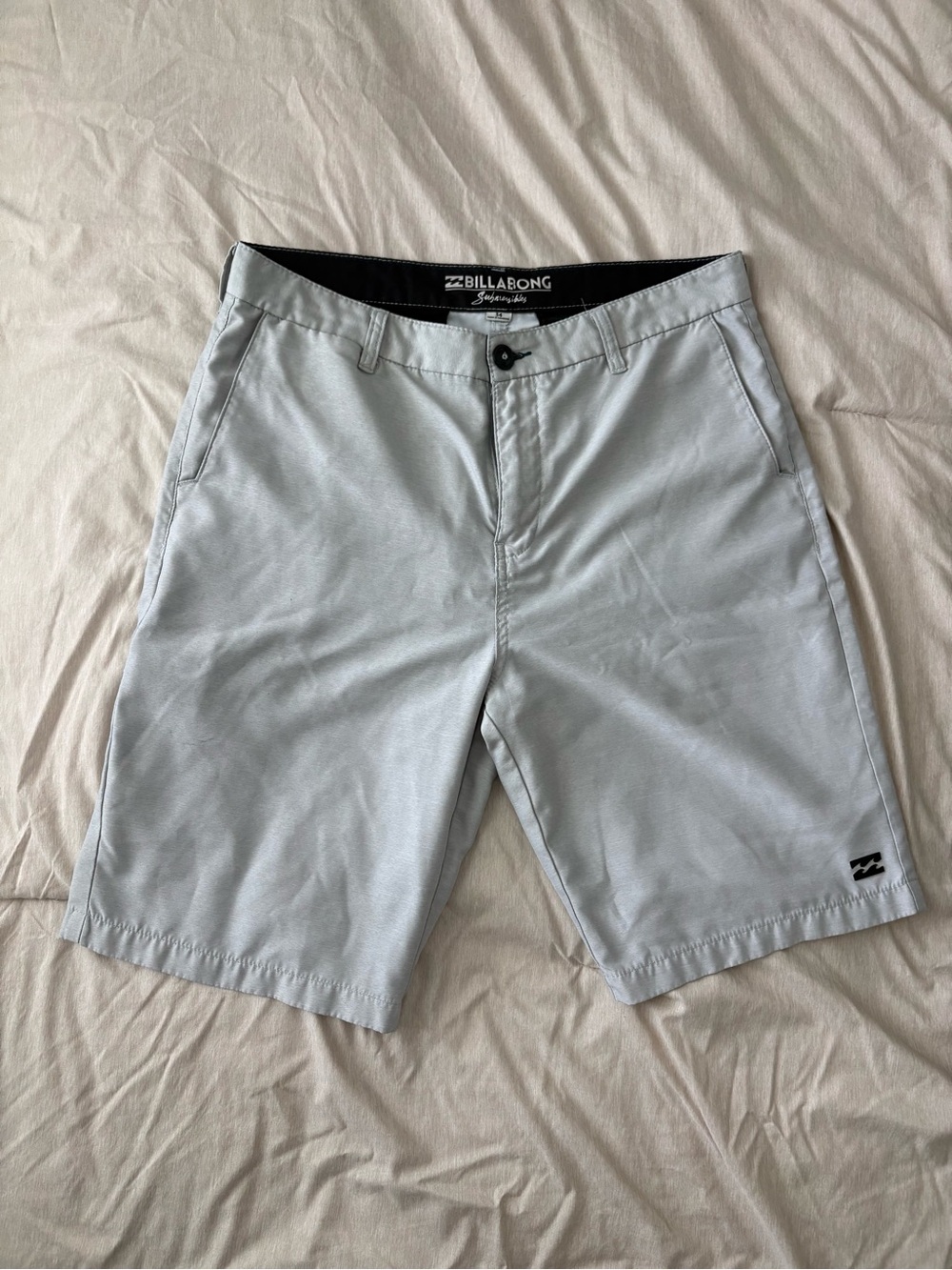 Billabong Men's Light Gray Flat Front Shorts